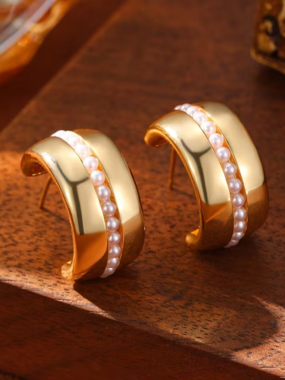 18K Gold Womens Small Pearl Semi Hoop Earrings Ladies 18 K Silver Pearls Jewelry